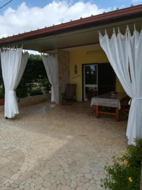 VILLETTA SALENTO S.M.DI LEUCA 6 POSTI LETTO